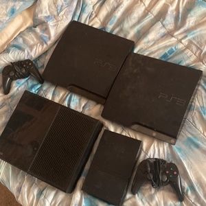 Two ps3s a ps 2 and a xbox one